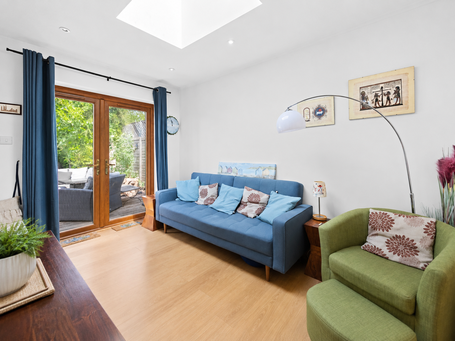 5 bed detached house for sale in Strathcona Avenue, Effingham  - Property Image 6