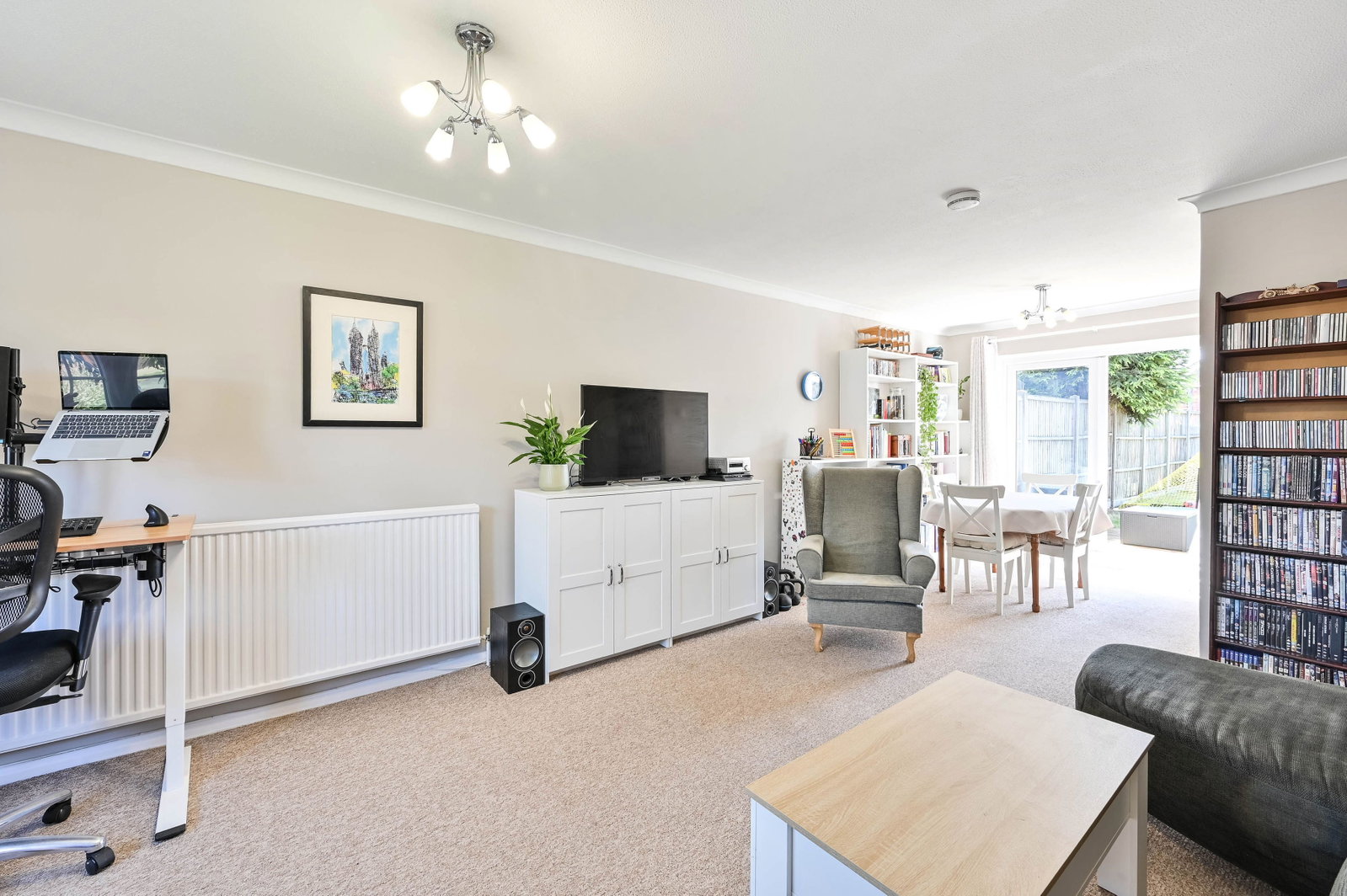 3 bed terraced house for sale in Somertons Close, Guildford, GU2  - Property Image 4