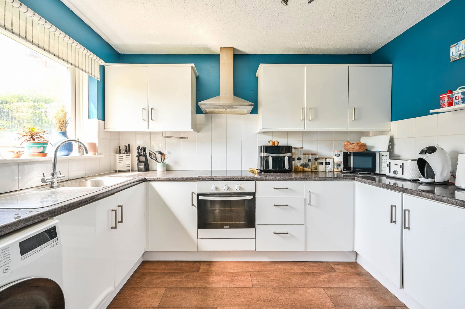 2 bed flat for sale in All Saints Road, Sutton, SM1 3DB  - Property Image 3