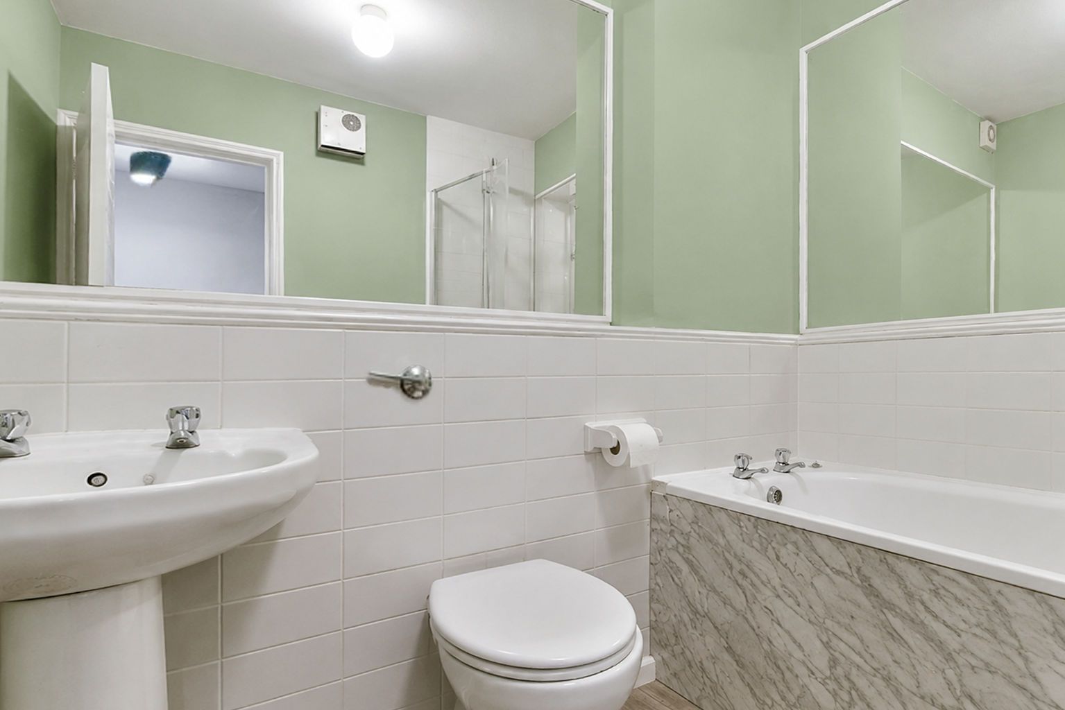 2 bed flat for sale in All Saints Road, Sutton, SM1 3DB  - Property Image 6