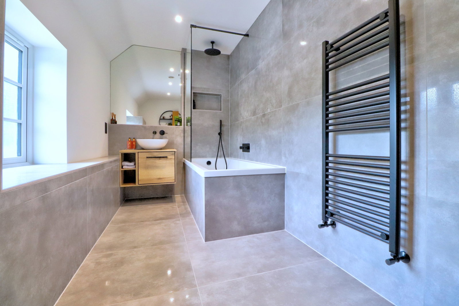 4 bed detached house for sale in Hurtmore Road, Godalming, GU7  - Property Image 13