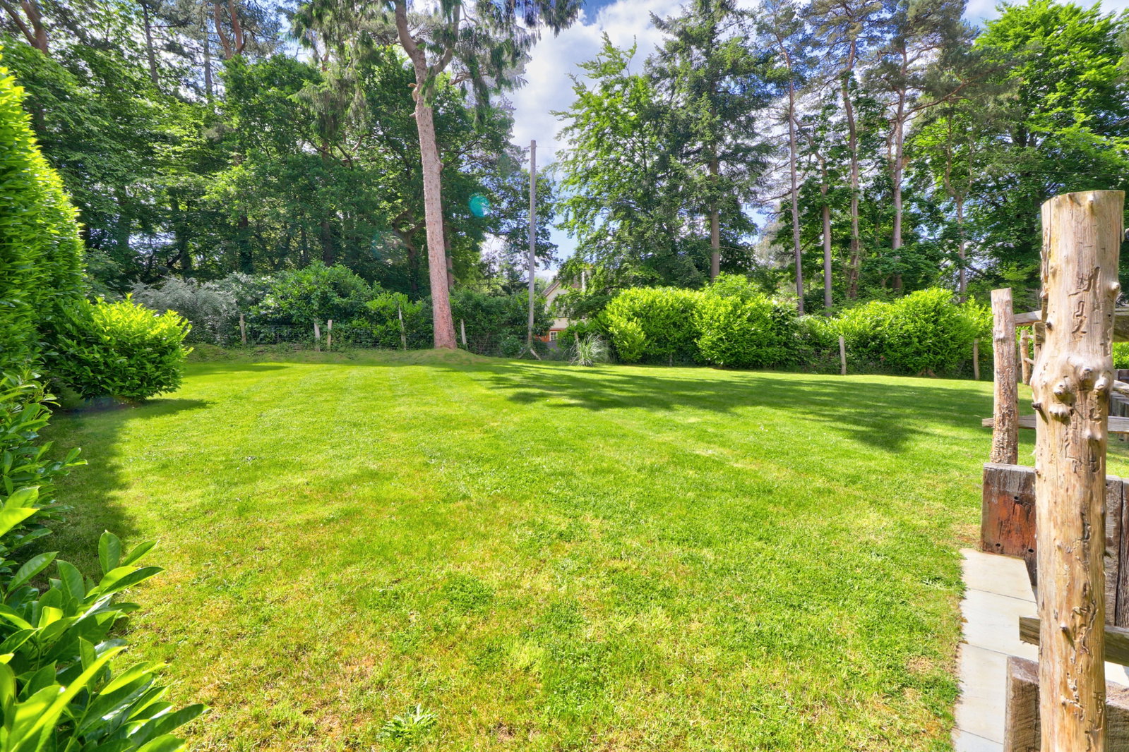 4 bed detached house for sale in Hurtmore Road, Godalming, GU7  - Property Image 8
