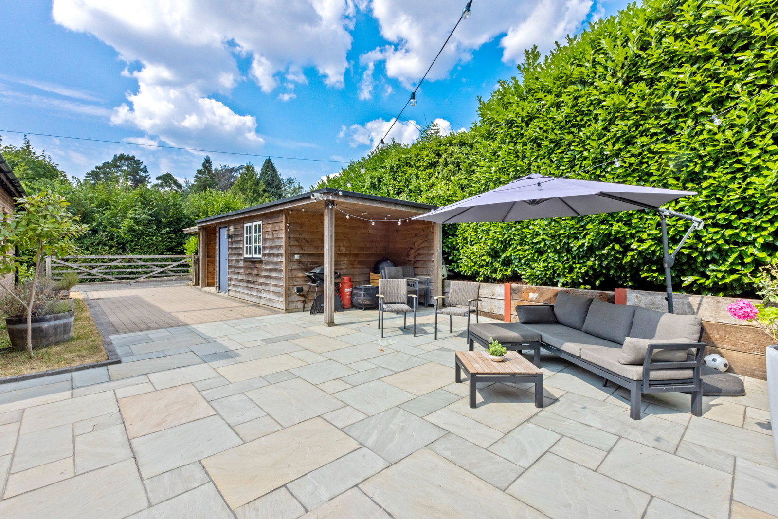 4 bed detached house for sale in Hurtmore Road, Godalming, GU7  - Property Image 9