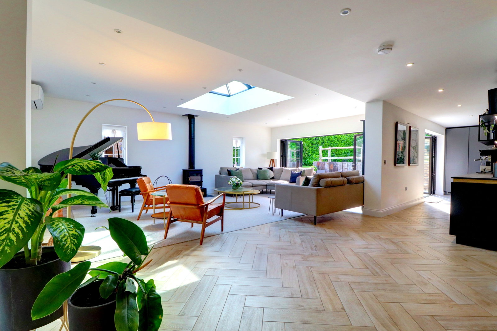 4 bed detached house for sale in Hurtmore Road, Godalming, GU7  - Property Image 2