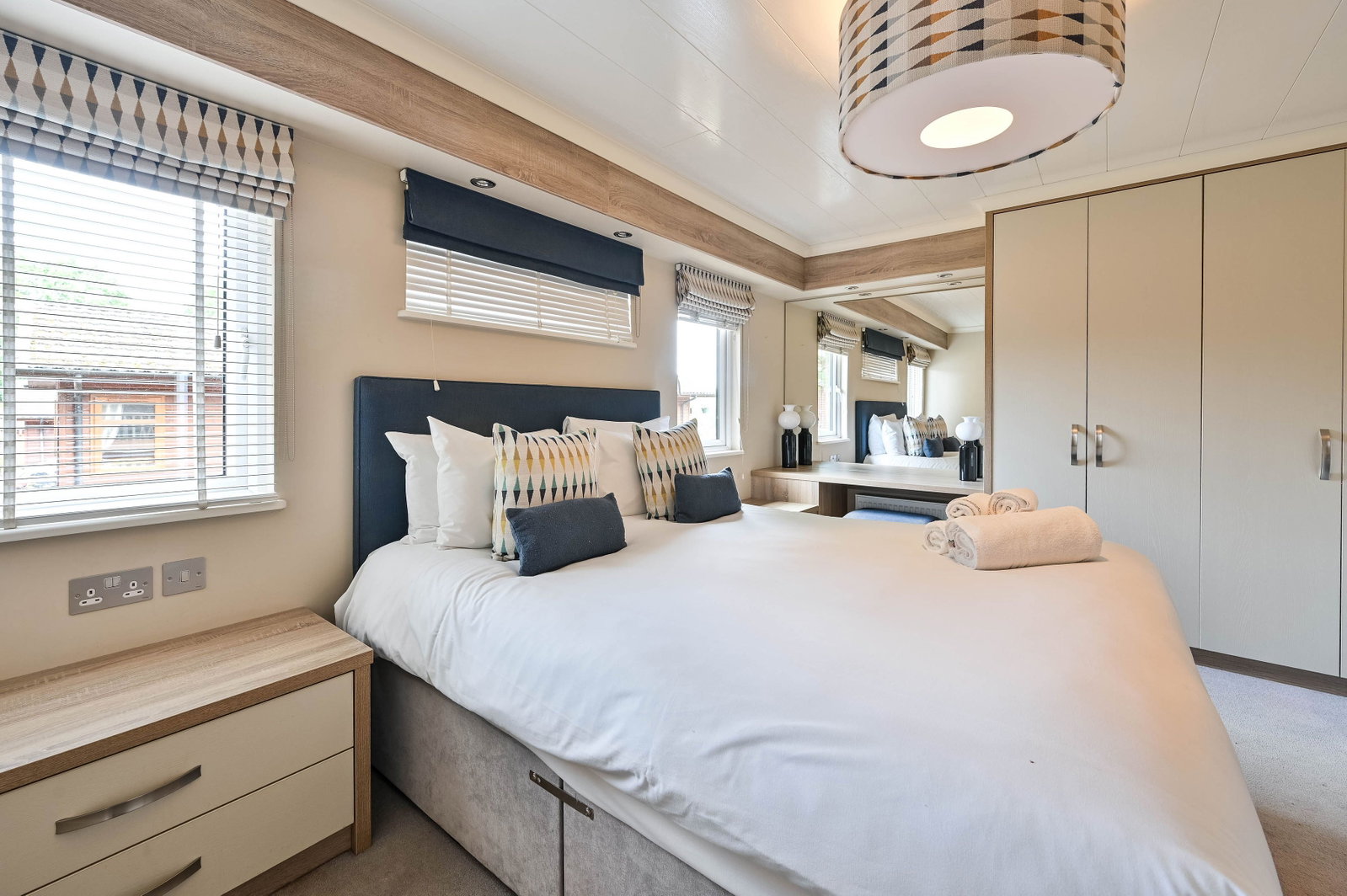 2 bed lodge for sale in Edgeley Park, Albury, GU5  - Property Image 16