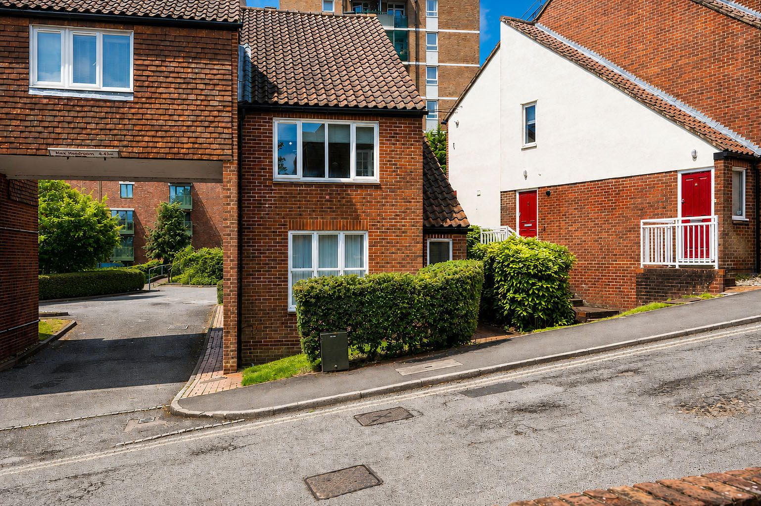 1 bed maisonette for sale in The Mount, Guildford, GU2  - Property Image 13