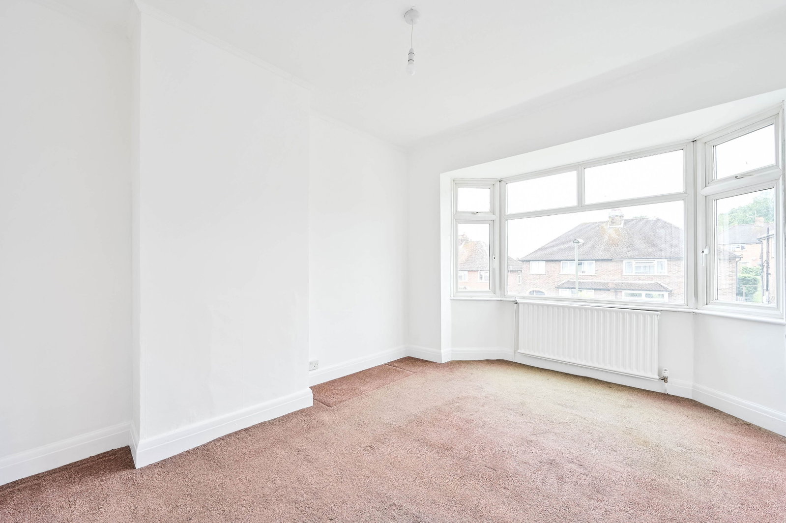 3 bed semi-detached house for sale in Rydes Hill Road, Guildford, GU2  - Property Image 9