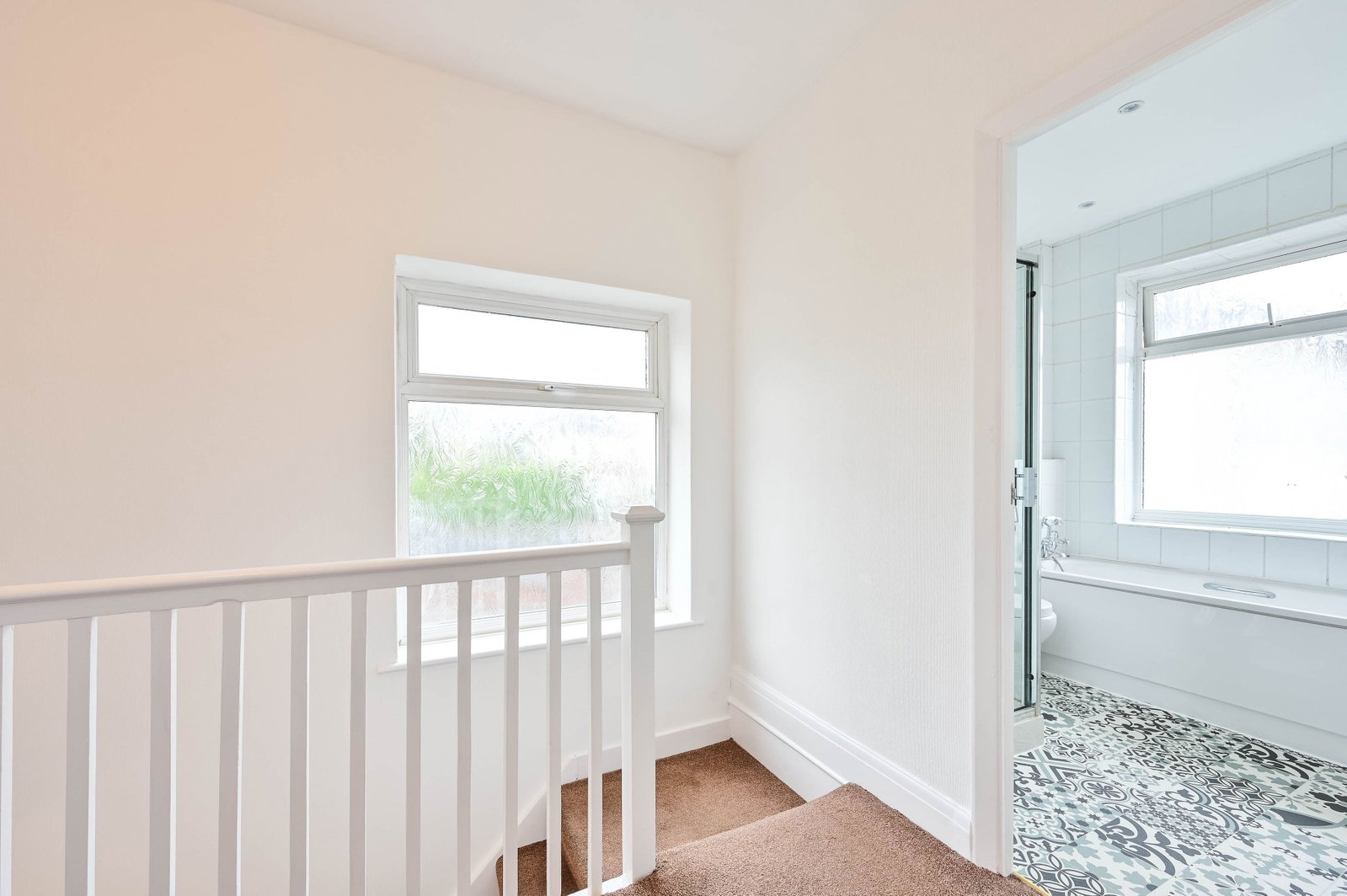 3 bed semi-detached house for sale in Rydes Hill Road, Guildford, GU2  - Property Image 12