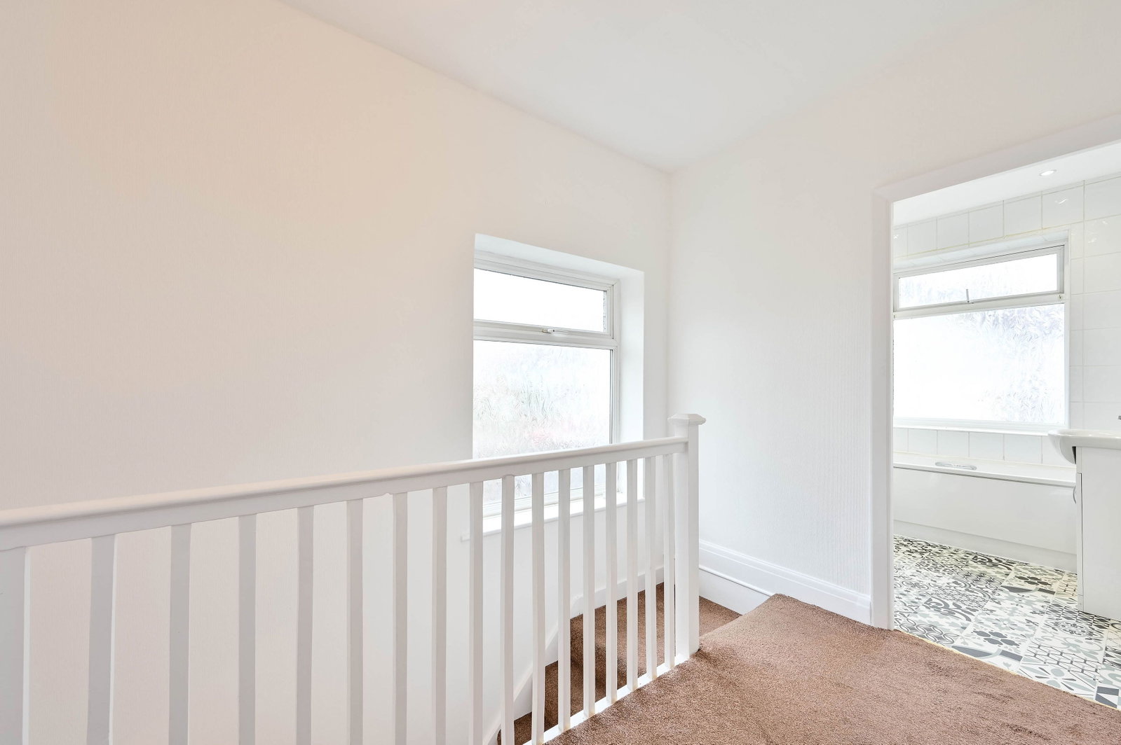 3 bed semi-detached house for sale in Rydes Hill Road, Guildford, GU2  - Property Image 13
