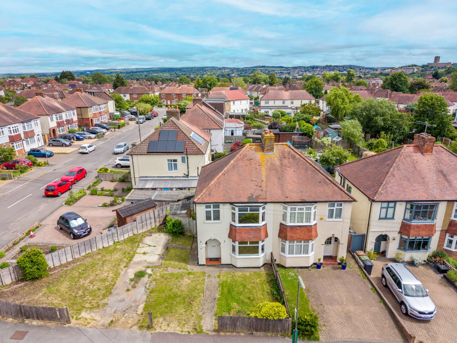 3 bed semi-detached house for sale in Rydes Hill Road, Guildford, GU2 - Property Image 1