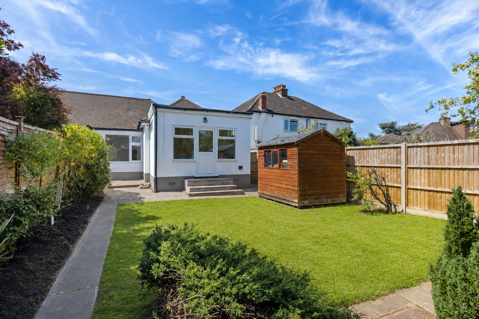 3 bed semi-detached bungalow for sale in Amis Avenue, Epsom, KT19  - Property Image 11