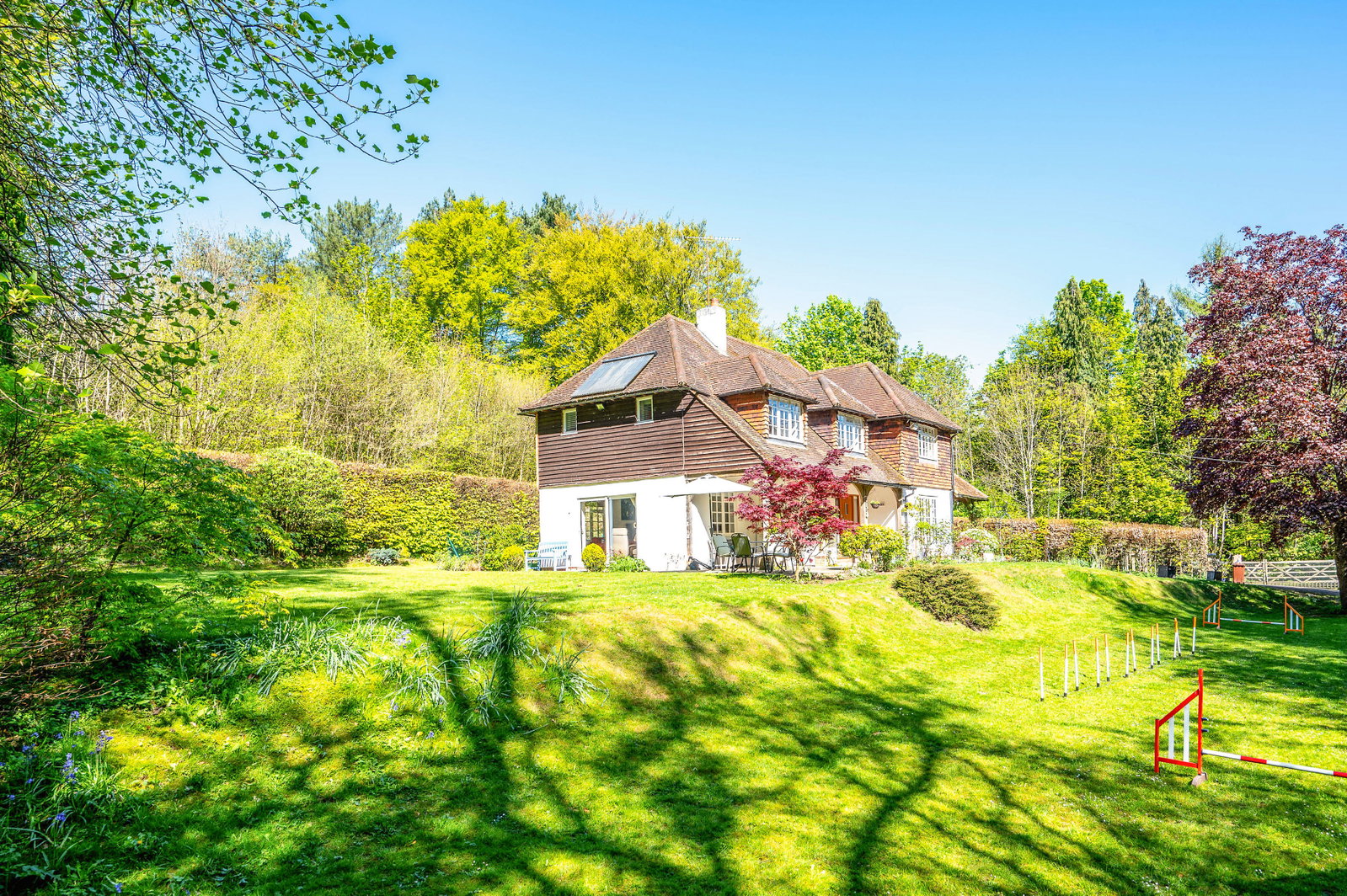 5 bed detached house for sale in Honeysuckle Bottom, East Horsley, KT24  - Property Image 8