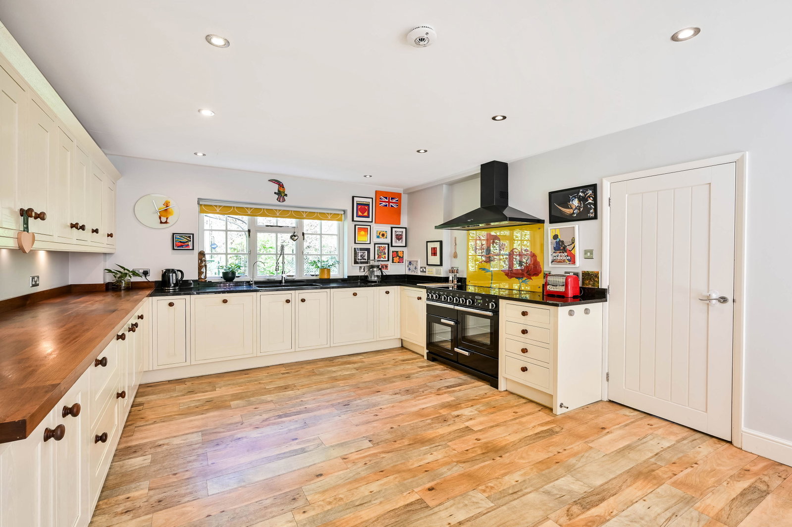 5 bed detached house for sale in Honeysuckle Bottom, East Horsley, KT24  - Property Image 24