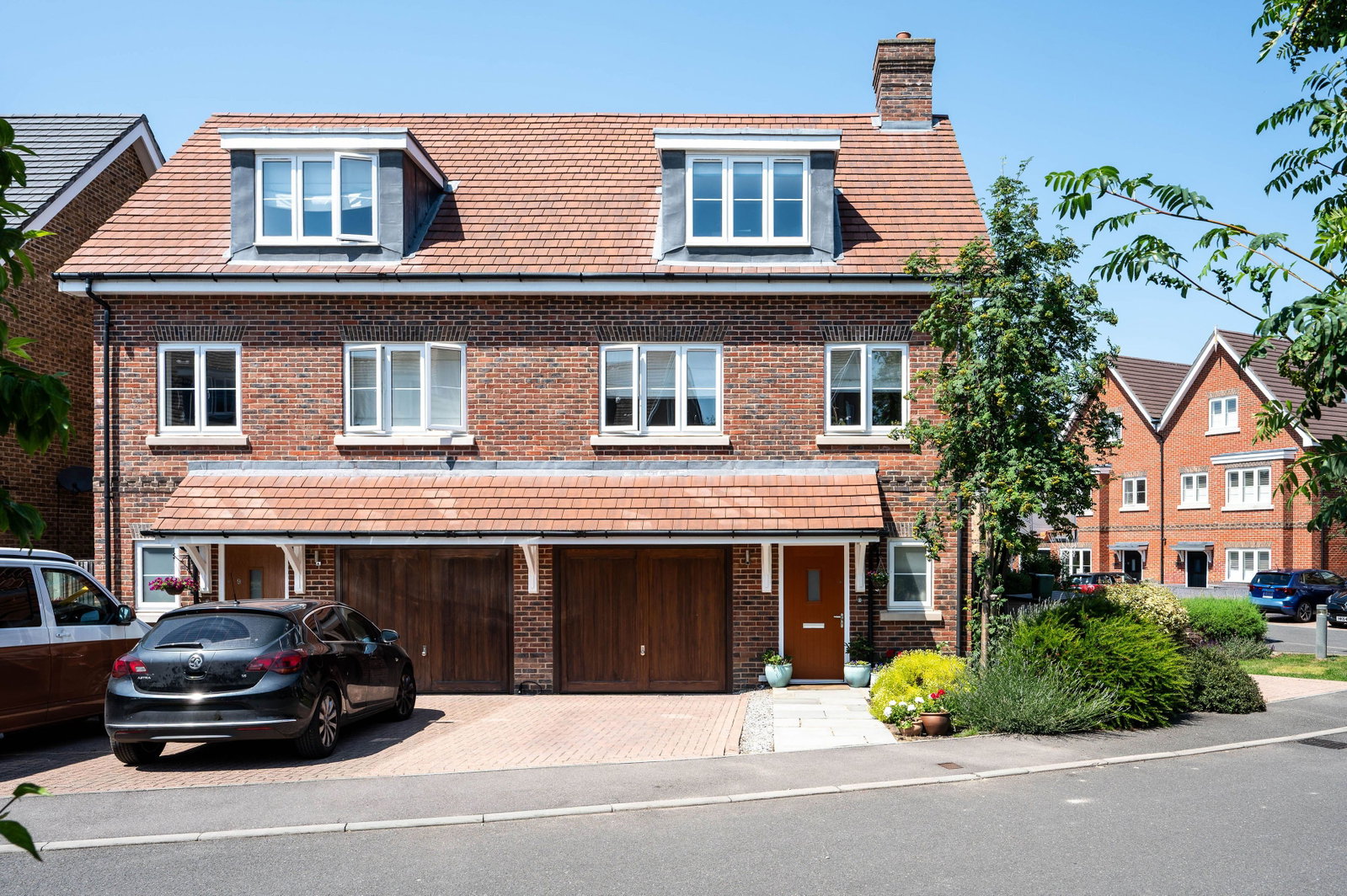 4 bed semi-detached house for sale in Oaks Lane, Bookham, KT23  - Property Image 4