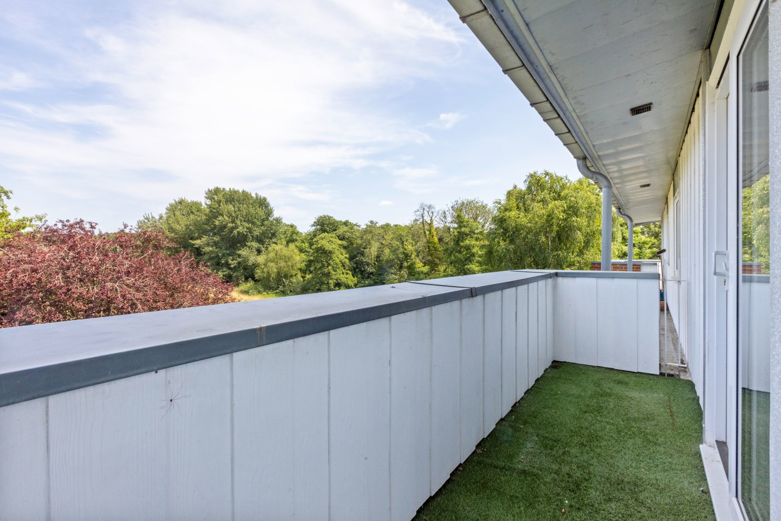 2 bed flat for sale in Butlers Place, Milford, GU8  - Property Image 6