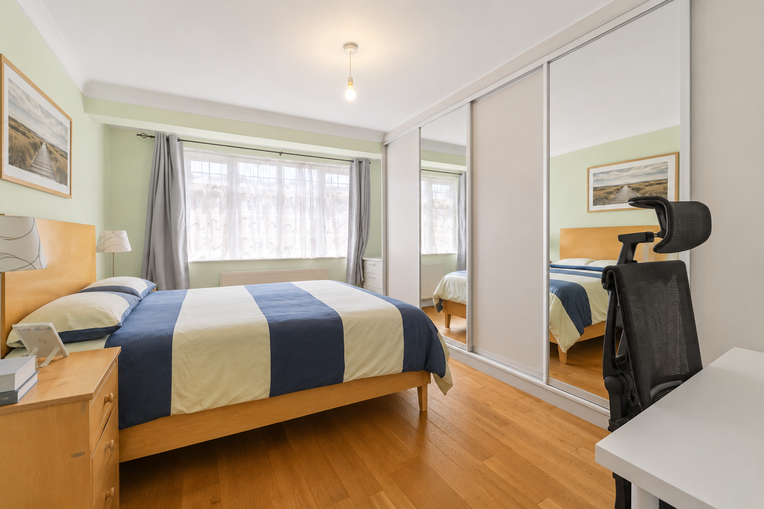 3 bed detached house for sale in Elmcroft Drive, Chessington, KT9  - Property Image 15