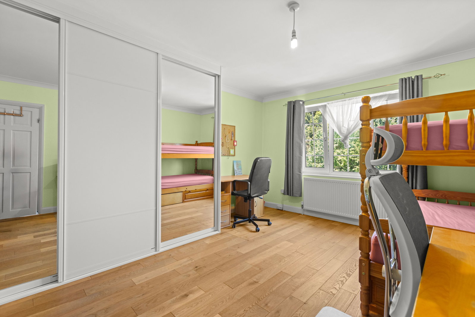 3 bed detached house for sale in Elmcroft Drive, Chessington, KT9  - Property Image 18