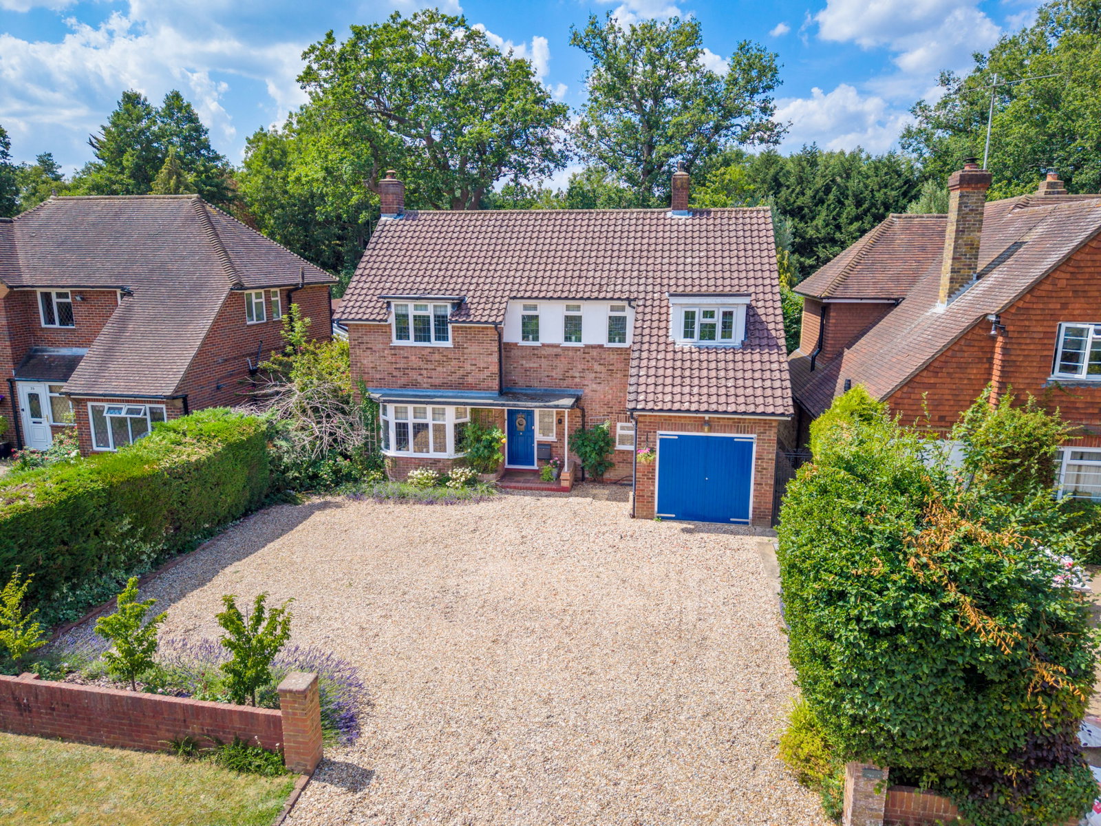 4 bed detached house for sale in Bentsbrook Park, Dorking, RH5  - Property Image 1