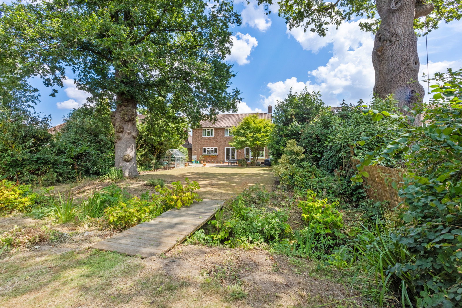 4 bed detached house for sale in Bentsbrook Park, Dorking, RH5  - Property Image 4