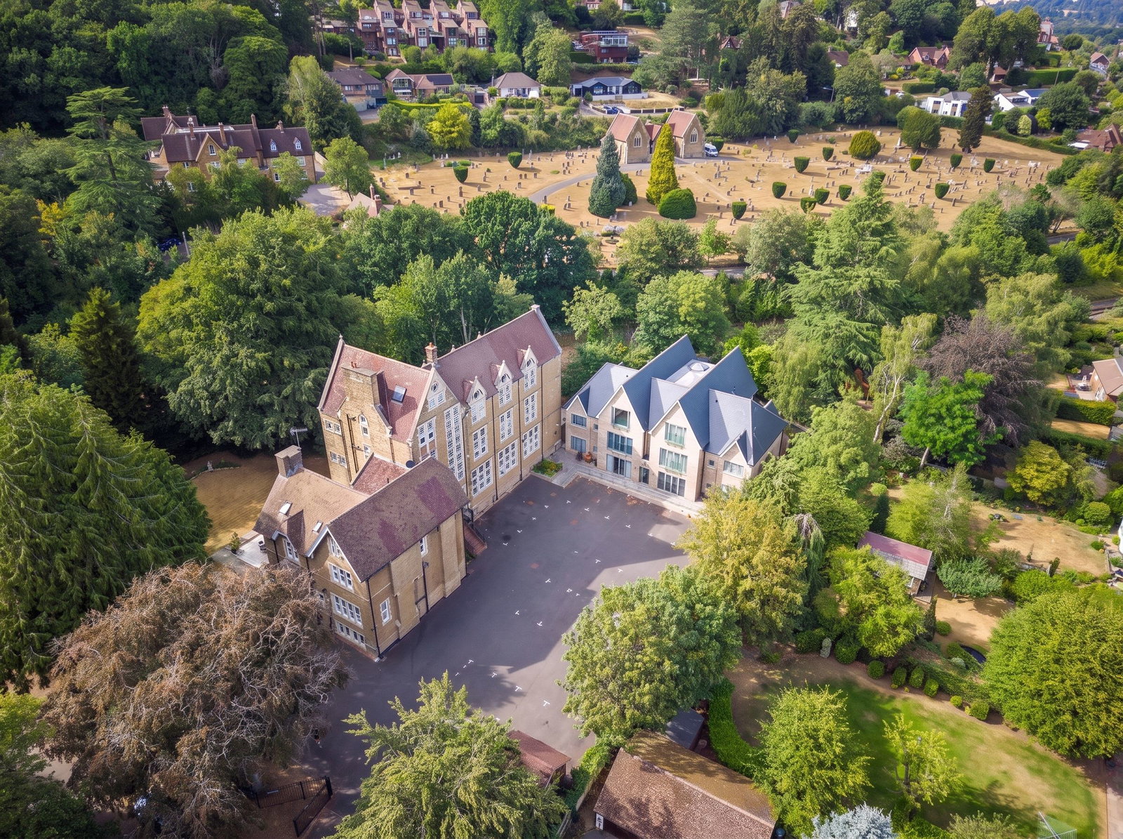 2 bed flat for sale in Filmer Grove, Godalming  - Property Image 15