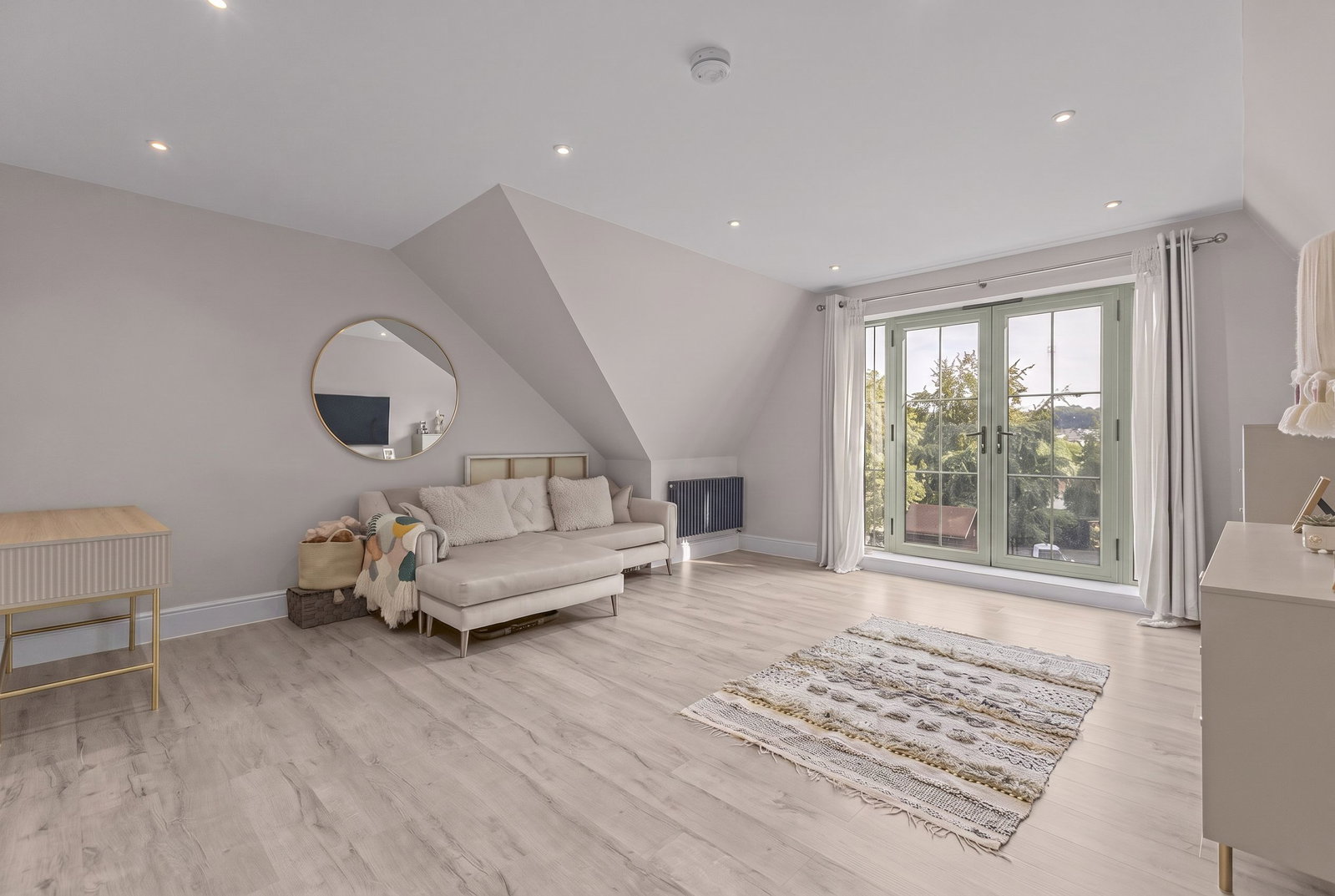 2 bed flat for sale in Filmer Grove, Godalming  - Property Image 21