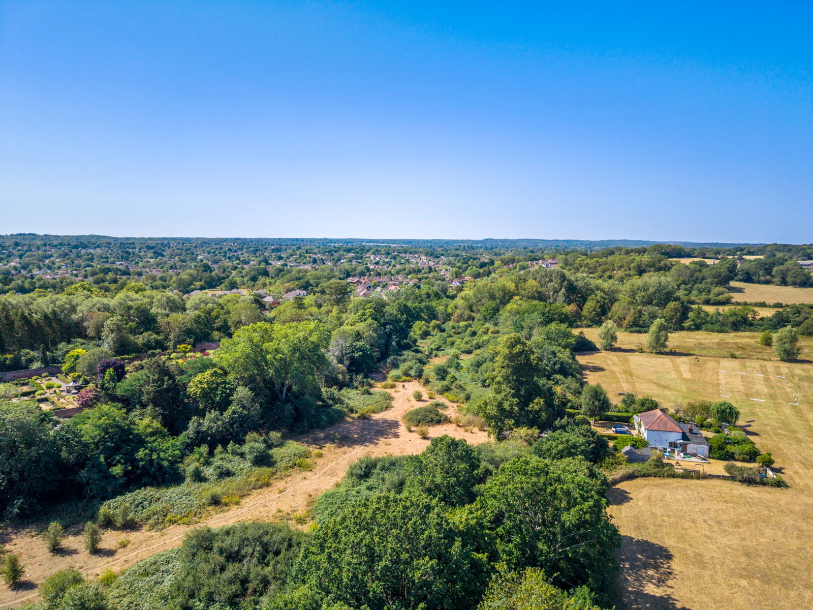 4 bed semi-detached house for sale in River Lane, Leatherhead, KT22 0AU  - Property Image 19