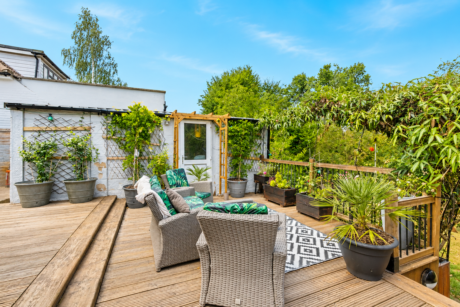3 bed detached house for sale in Norrels Ride, East Horsley, KT24  - Property Image 11