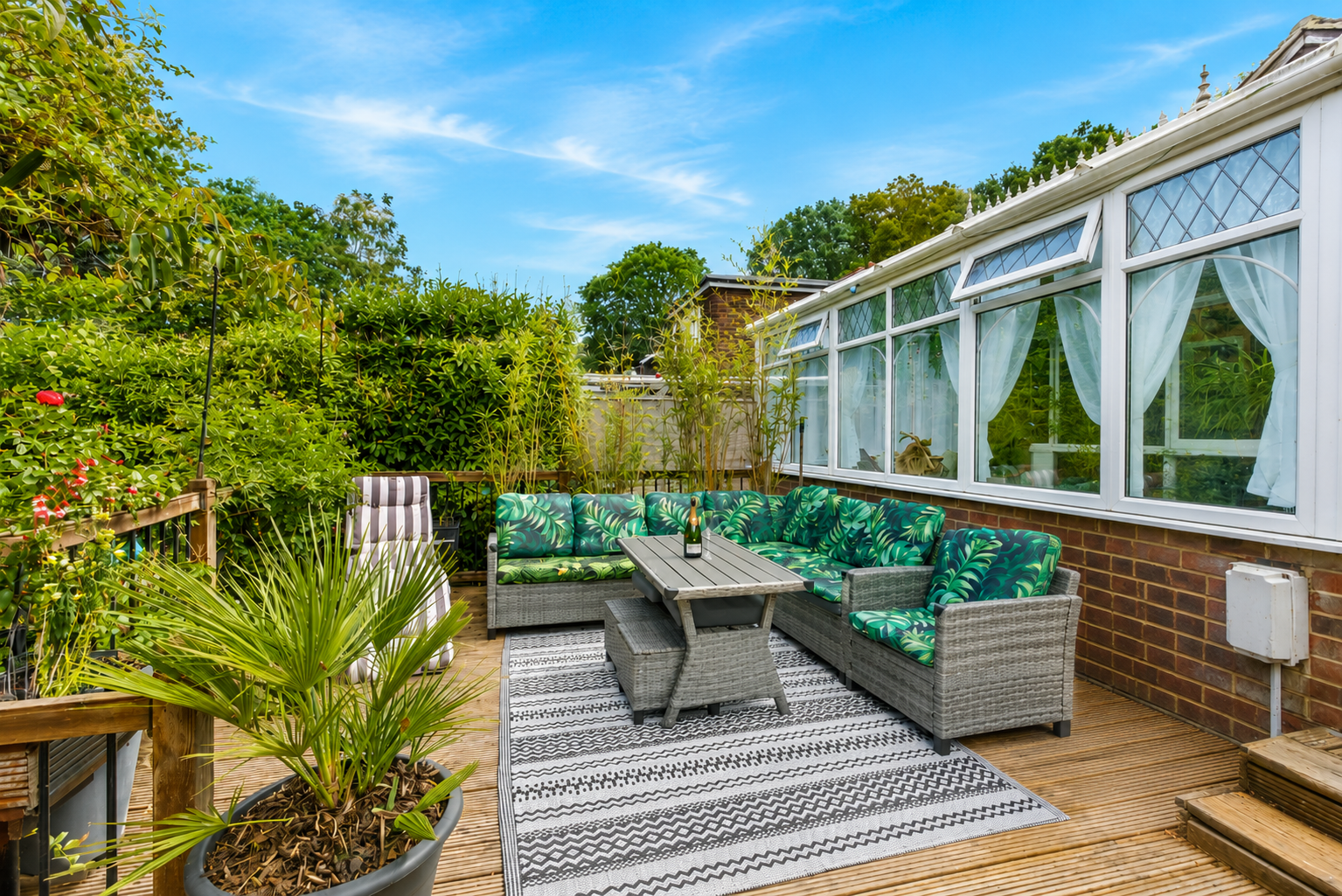 3 bed detached house for sale in Norrels Ride, East Horsley, KT24  - Property Image 10