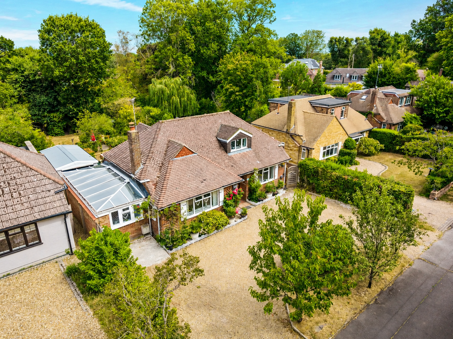 3 bed detached house for sale in Norrels Ride, East Horsley, KT24  - Property Image 1