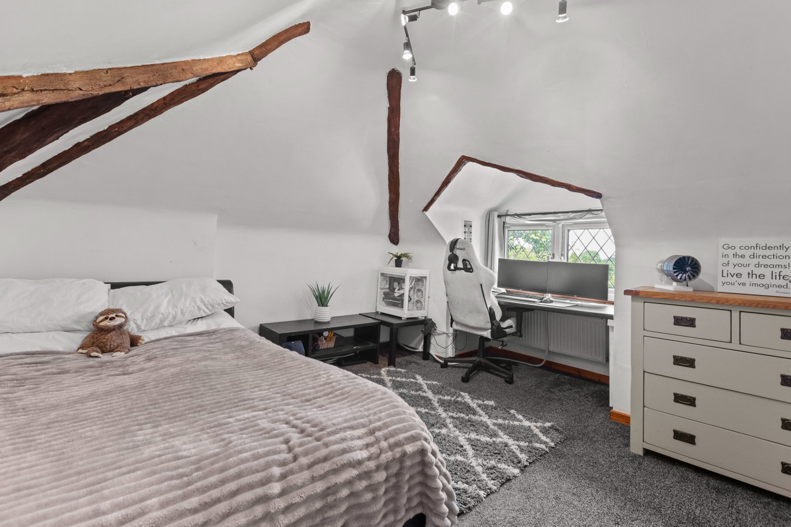 3 bed detached house for sale in Norrels Ride, East Horsley, KT24  - Property Image 18