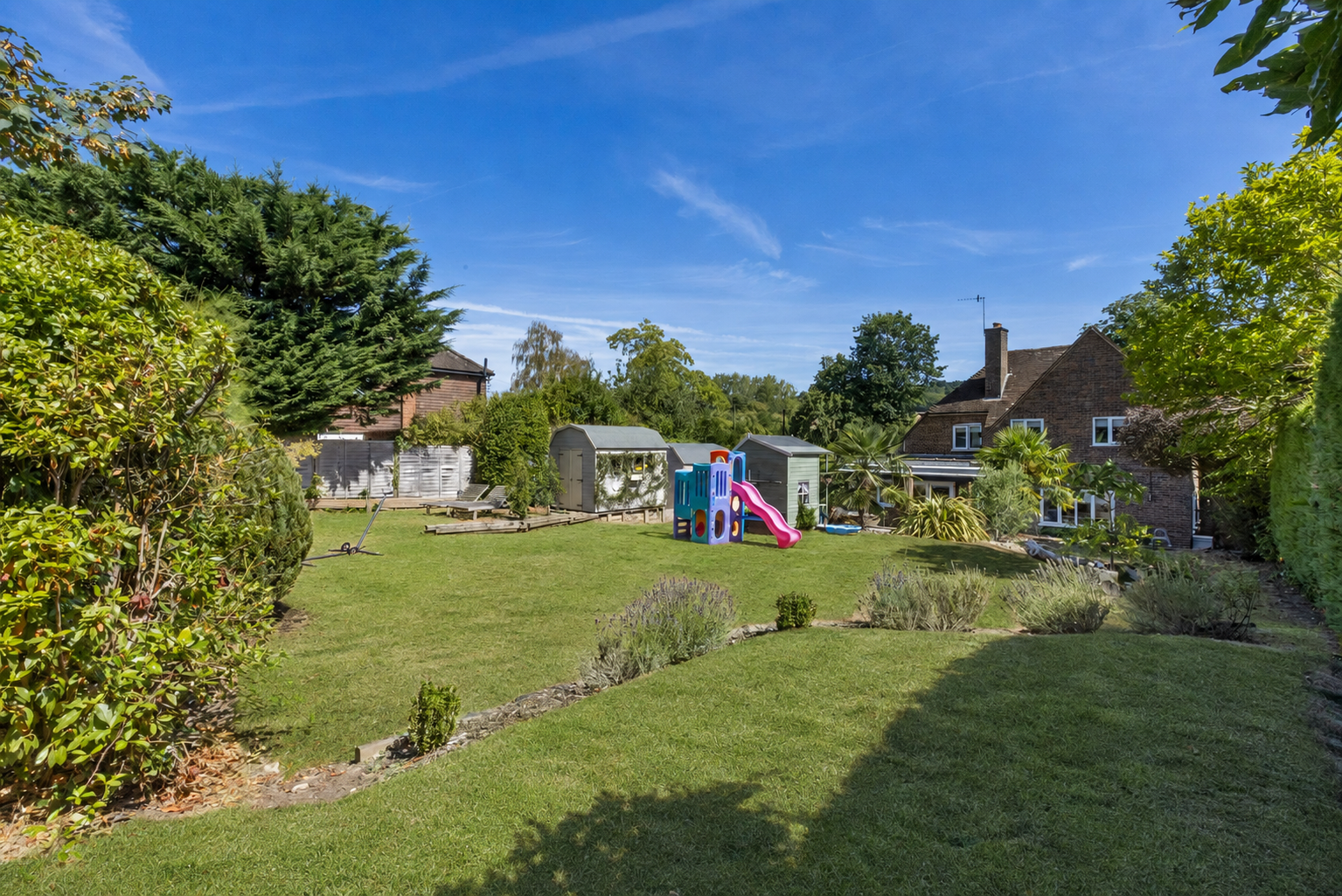 3 bed detached house for sale in The Street, Shalford, GU4  - Property Image 14