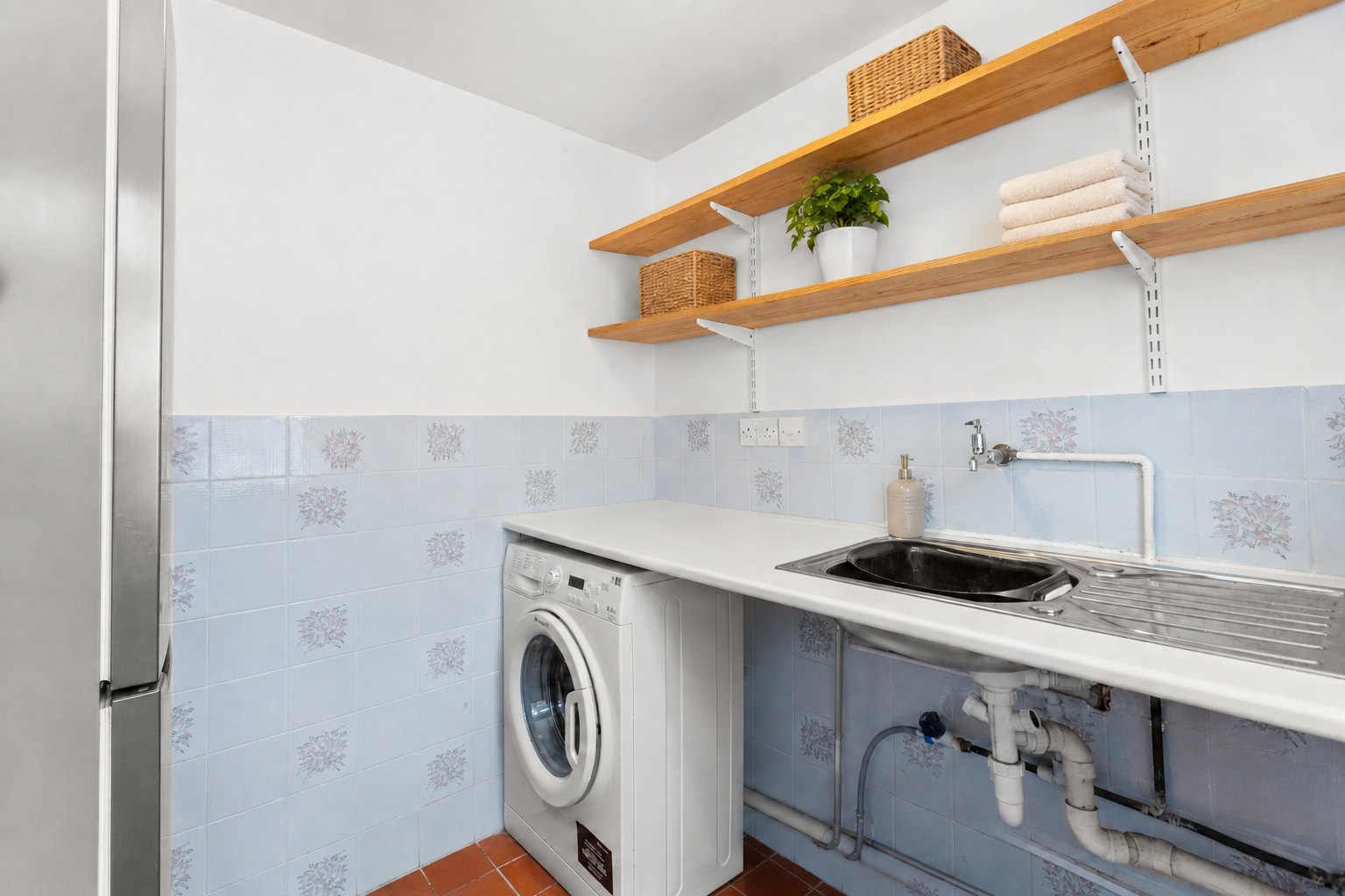 3 bed end of terrace house for sale in Lower Shott, Bookham, KT23  - Property Image 16