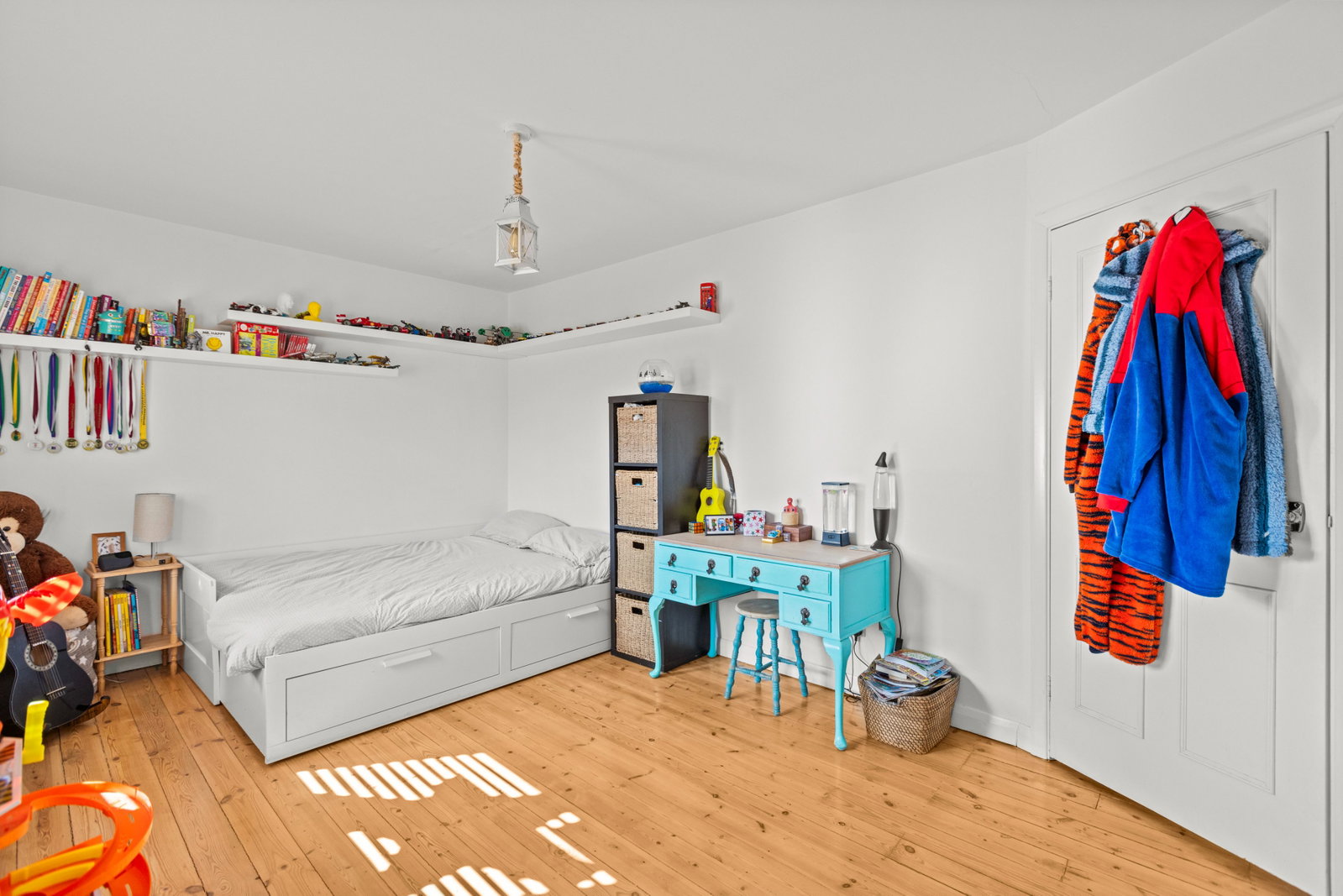 3 bed detached house for sale in Norwood Road, Effingham  - Property Image 13