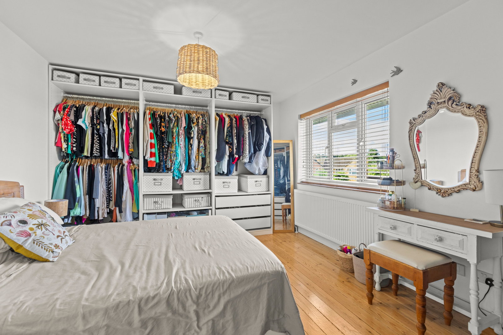 3 bed detached house for sale in Norwood Road, Effingham  - Property Image 17