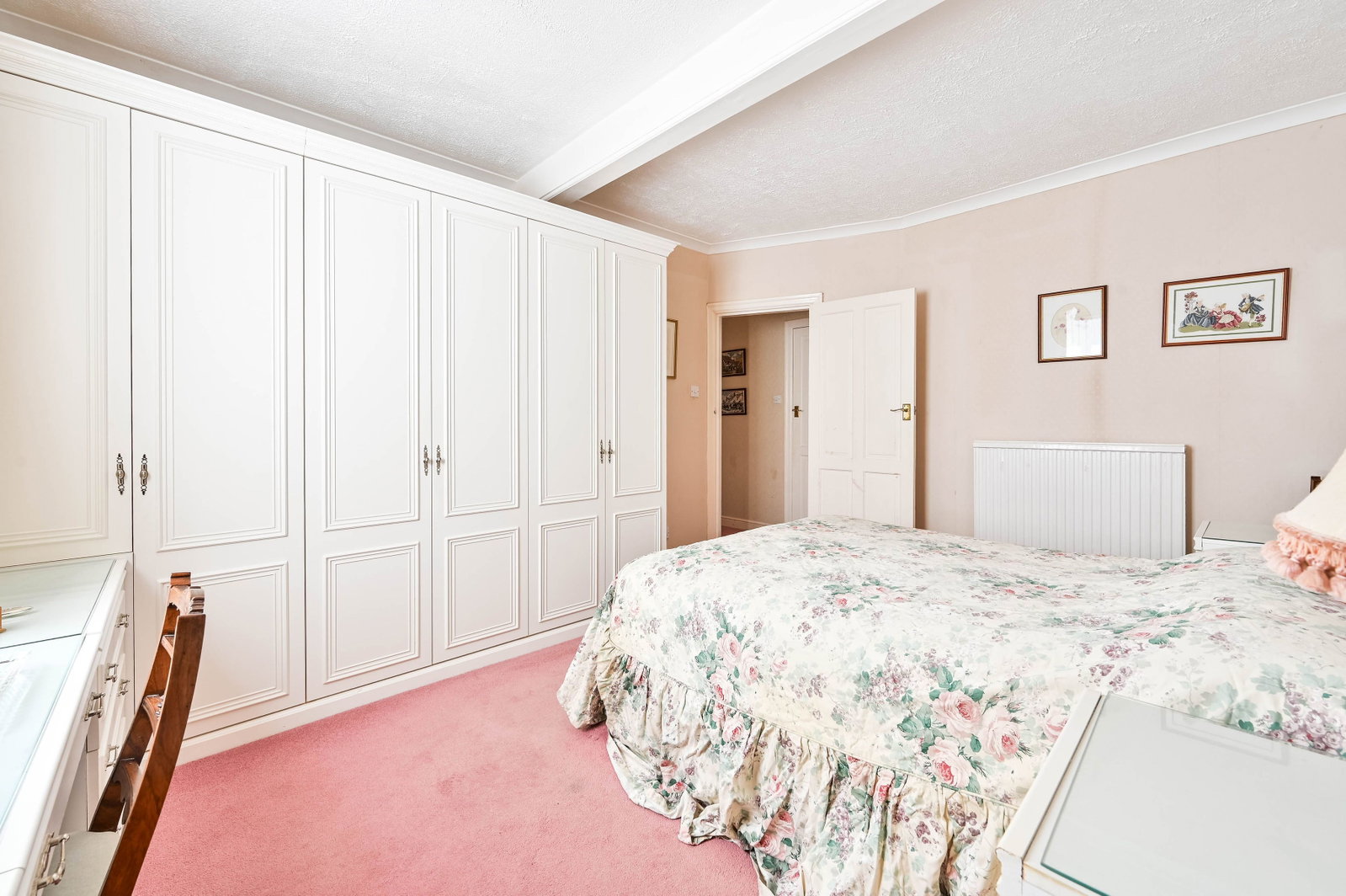 3 bed bungalow for sale in The Park, Bookham  - Property Image 15