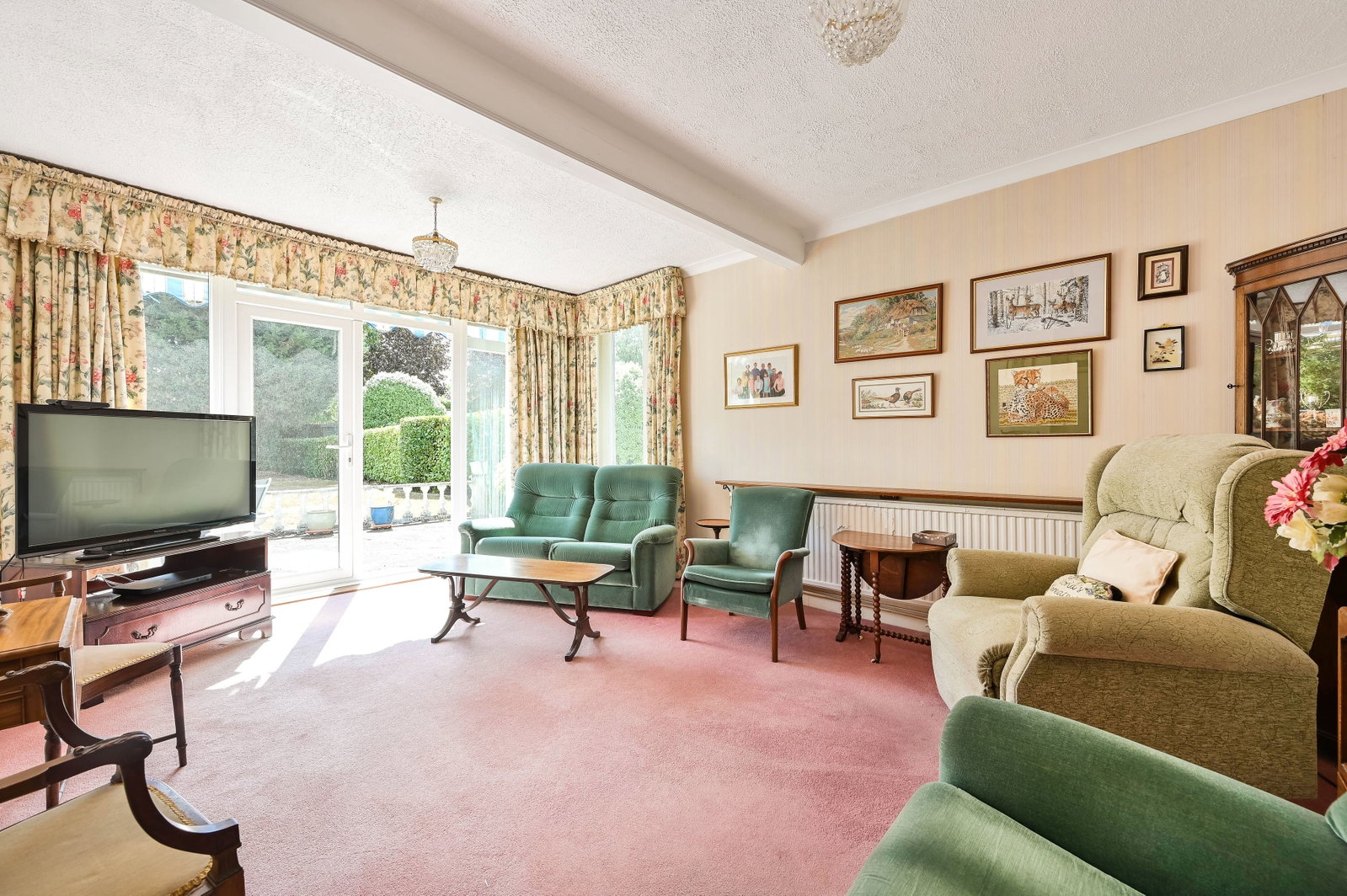3 bed bungalow for sale in The Park, Bookham  - Property Image 5