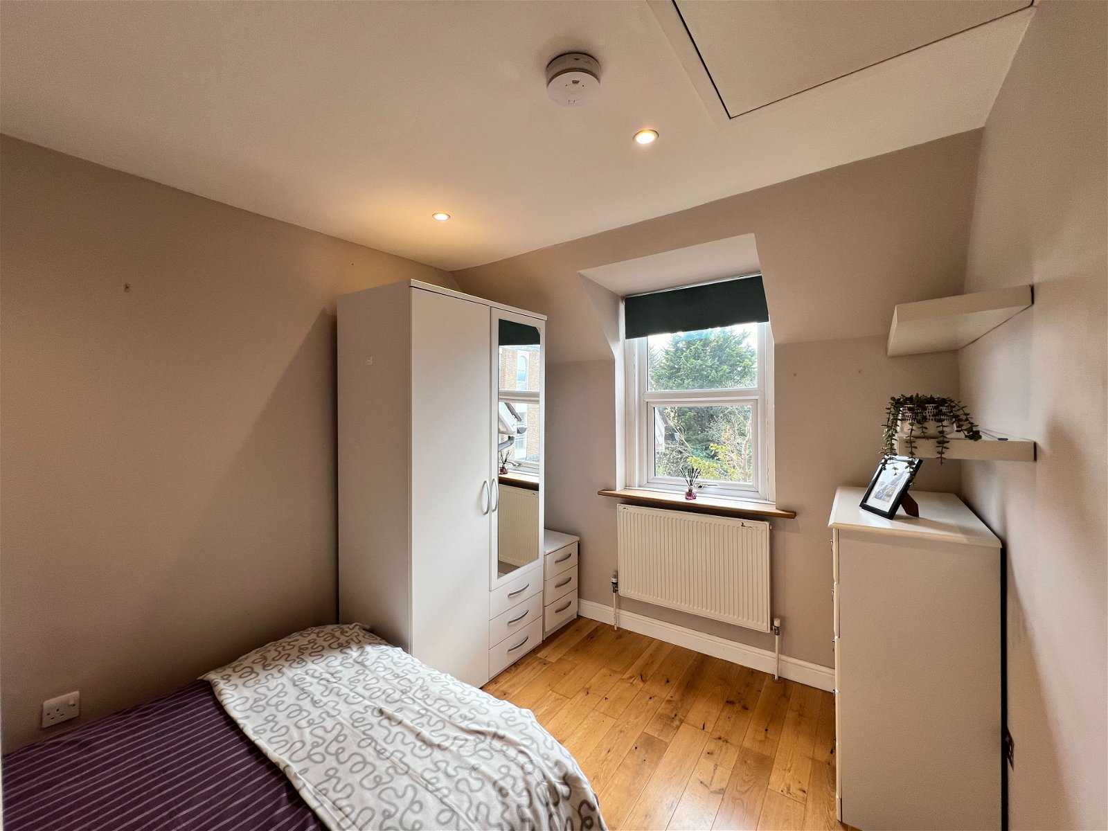 1 bed flat to rent in Station Road, Leatherhead, KT22 7AB  - Property Image 9