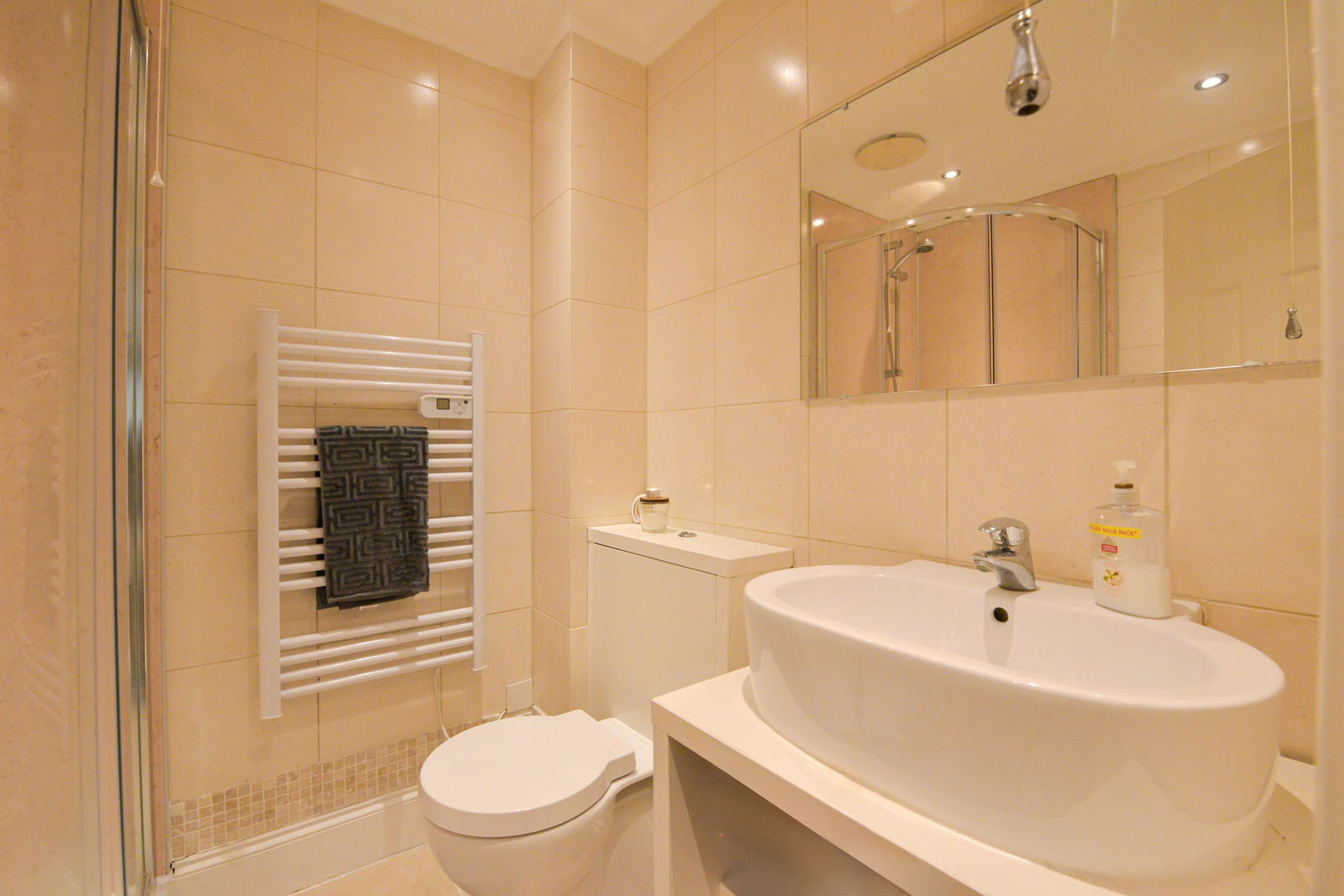 1 bed flat to rent in Fairway Heights, Camberley, GU15  - Property Image 13