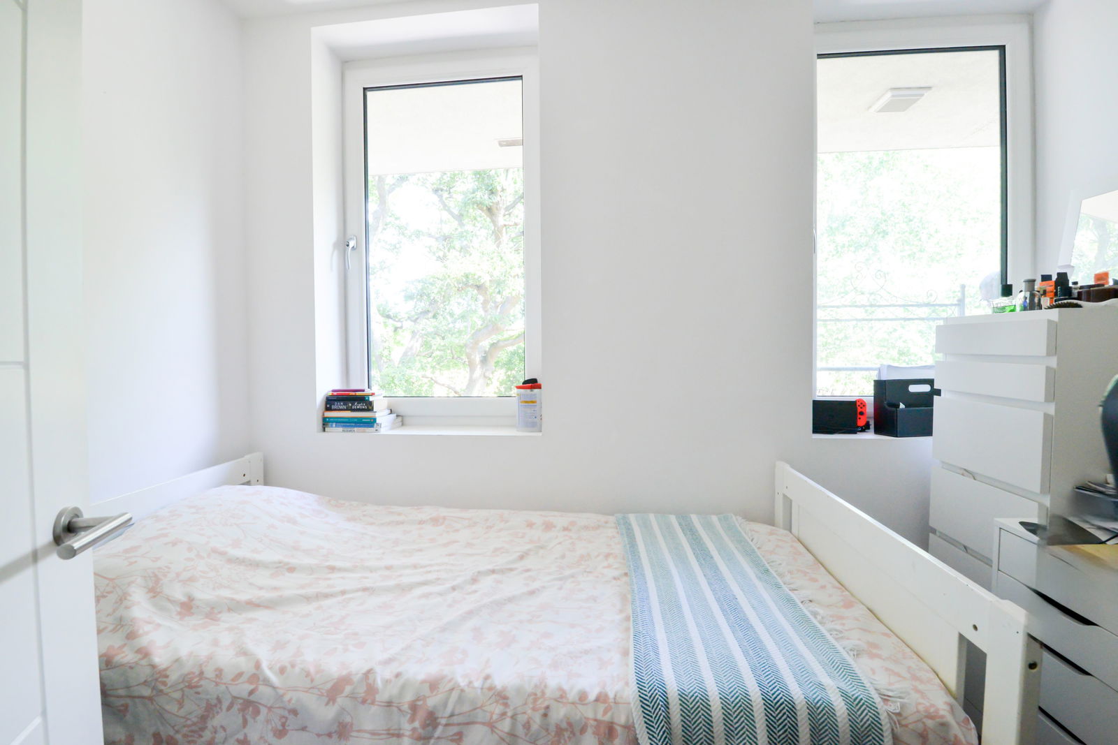 2 bed apartment to rent in Challenge Court, Leatherhead  - Property Image 9