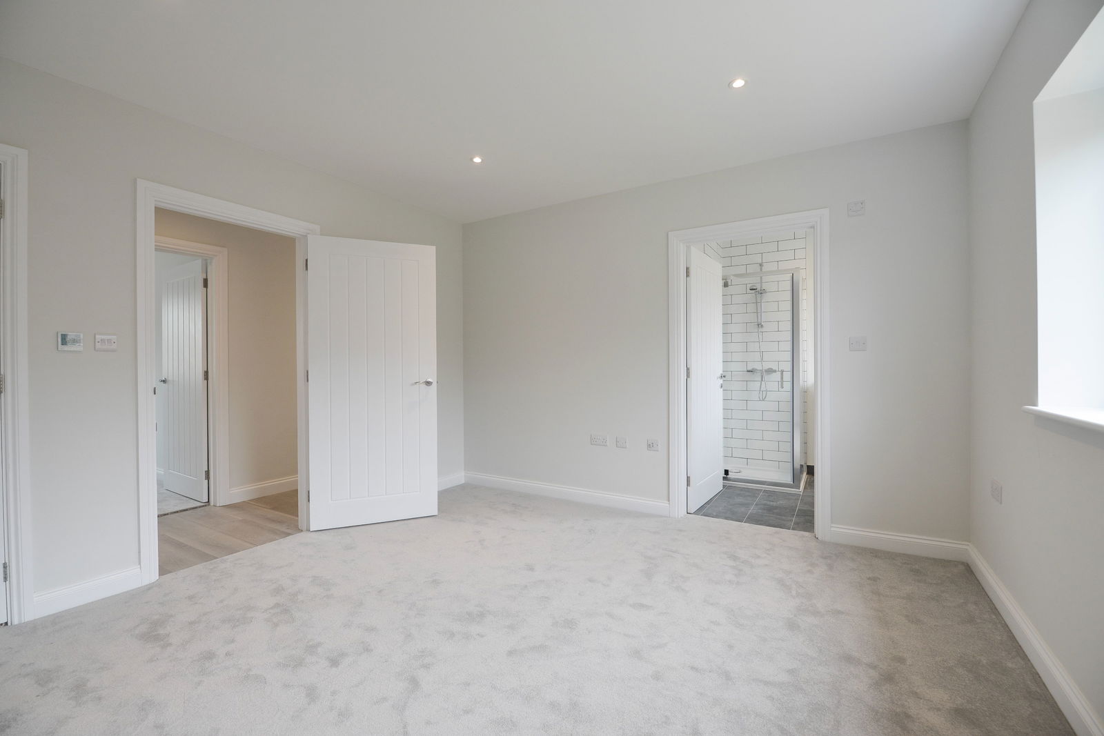 4 bed detached house to rent, Alfold 5