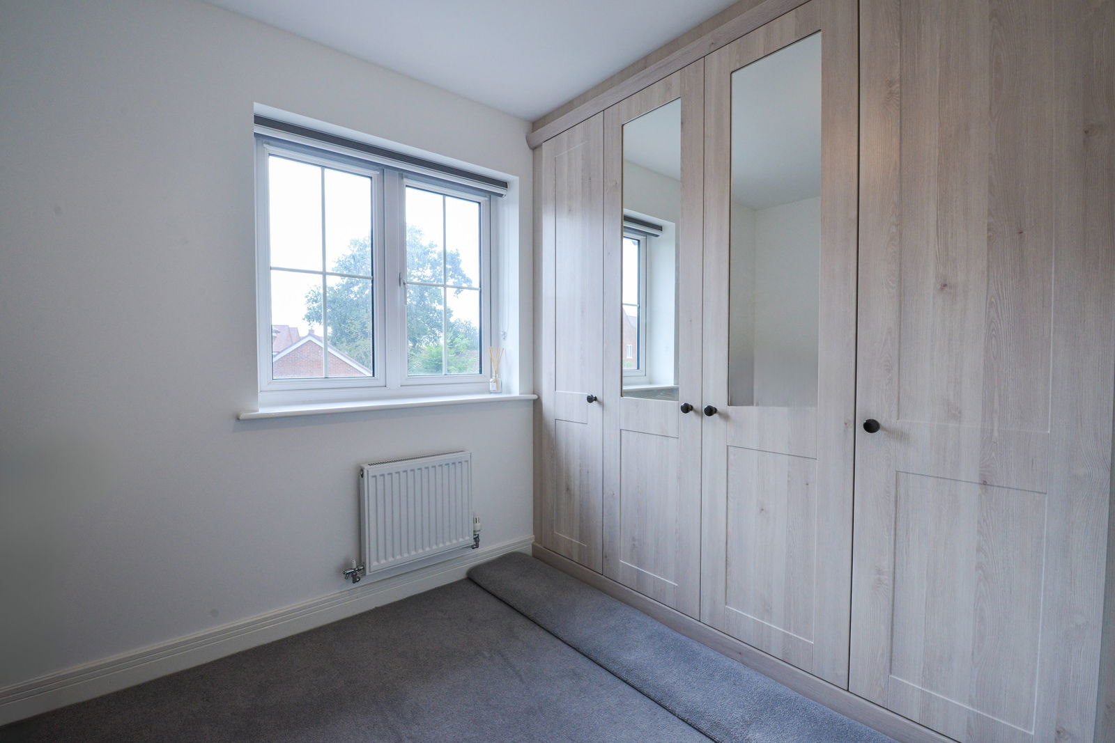 4 bed detached house to rent in Buttercup Close, Ash, Guildford, GU12  - Property Image 17