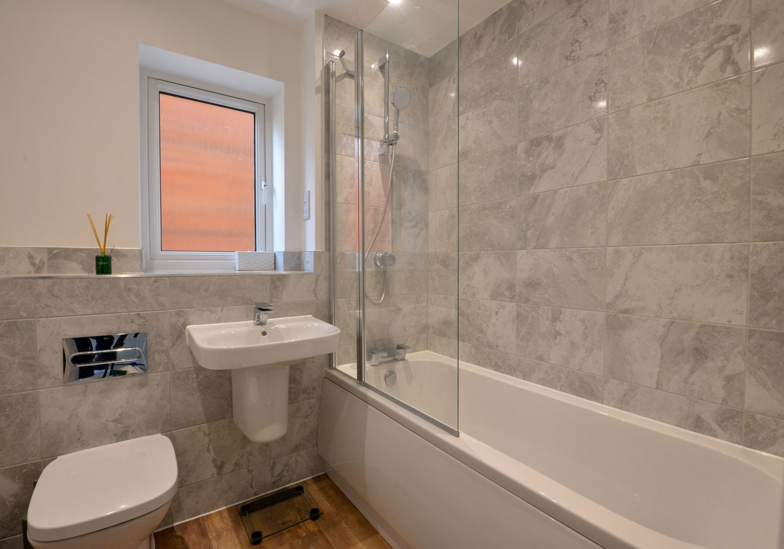 4 bed detached house to rent in Buttercup Close, Ash, Guildford, GU12  - Property Image 18