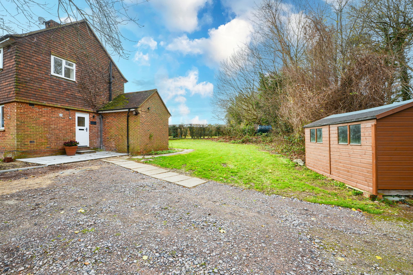 3 bed semi-detached house to rent in Blakes Lane, West Horsley, KT24  - Property Image 17