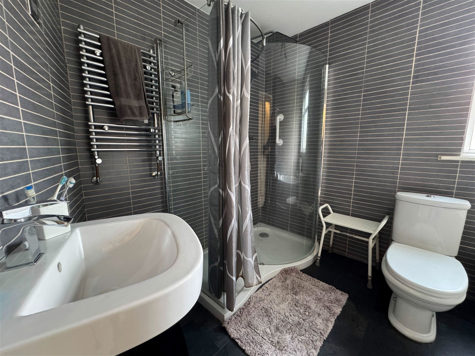 4 bed semi-detached house for sale in Carshalton Road, Sutton, SM5 3PZ  - Property Image 18