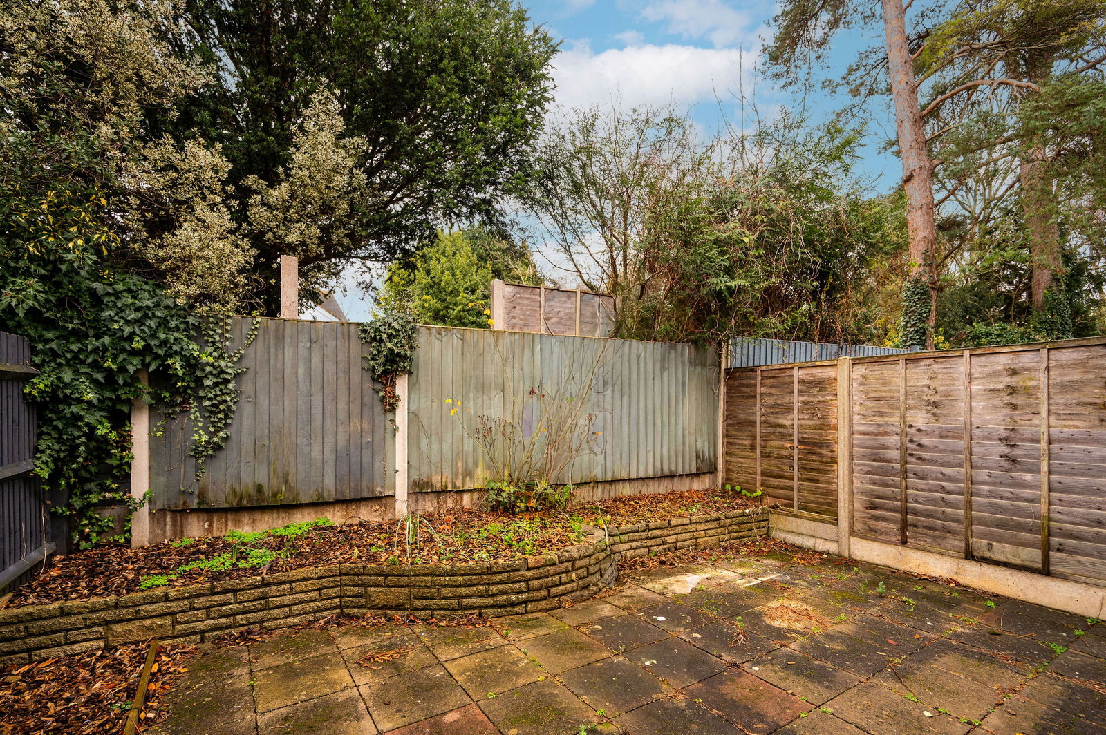 3 bed semi-detached house for sale in The Street, Effingham, Surrey, KT24  - Property Image 18