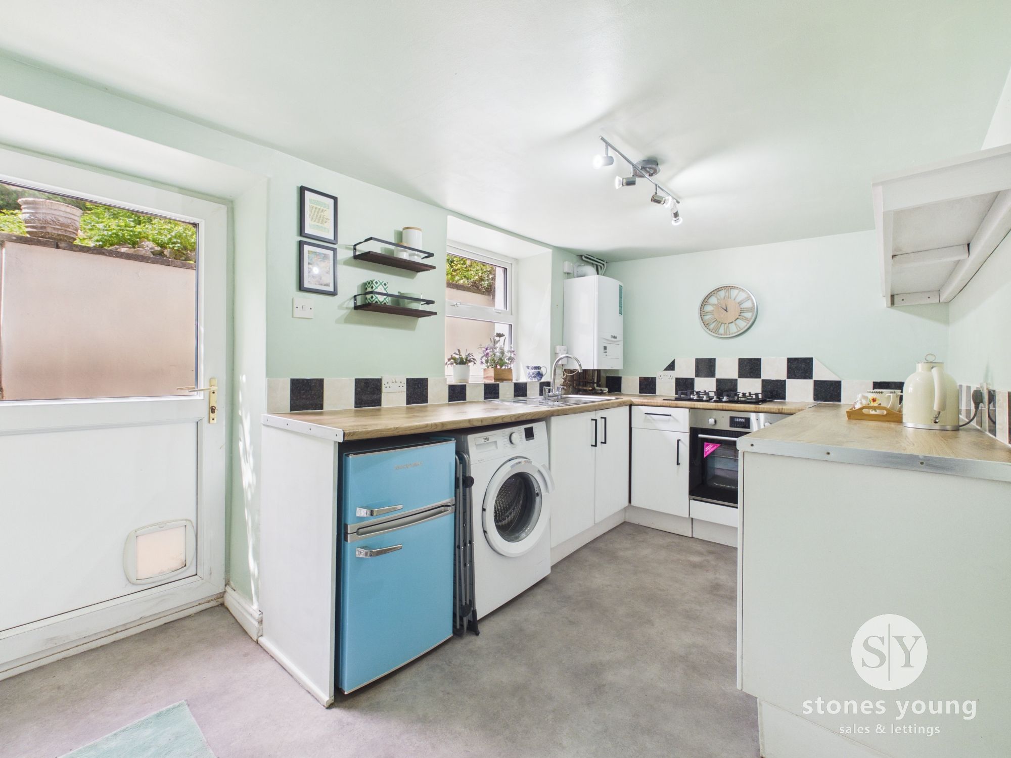 2 bed terraced house for sale in Mellor Brook, Blackburn, BB2 (ref ...