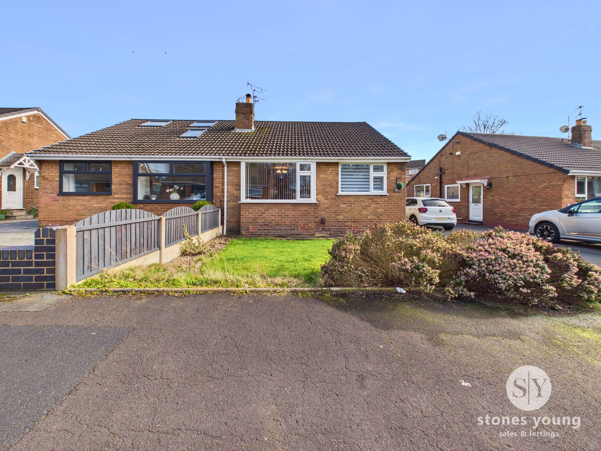 2 Bed Bungalow For Sale In Woodlands Avenue Blackburn BB2 ref 
