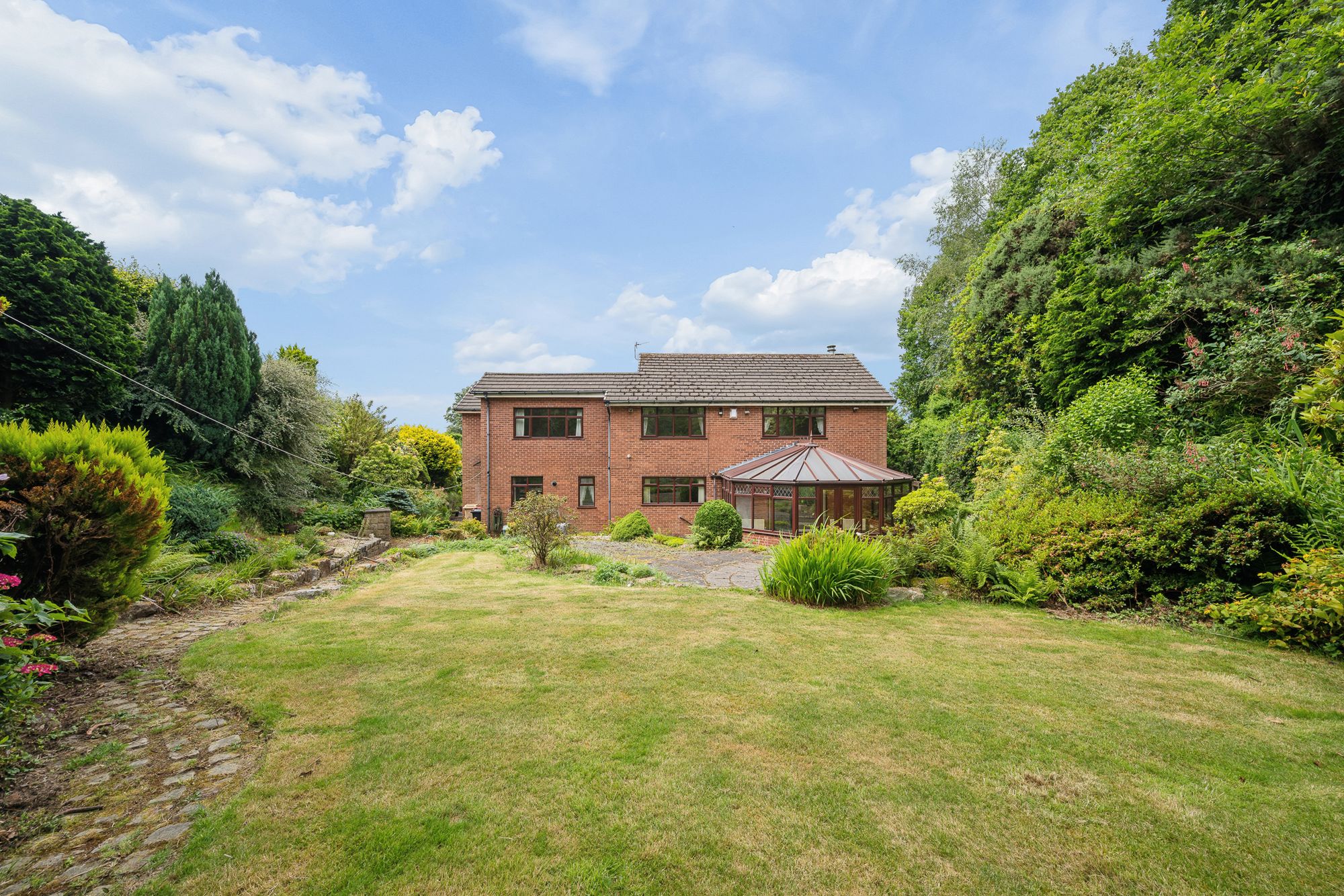 5 bed detached house for sale in Stoneacre, Bolton 3