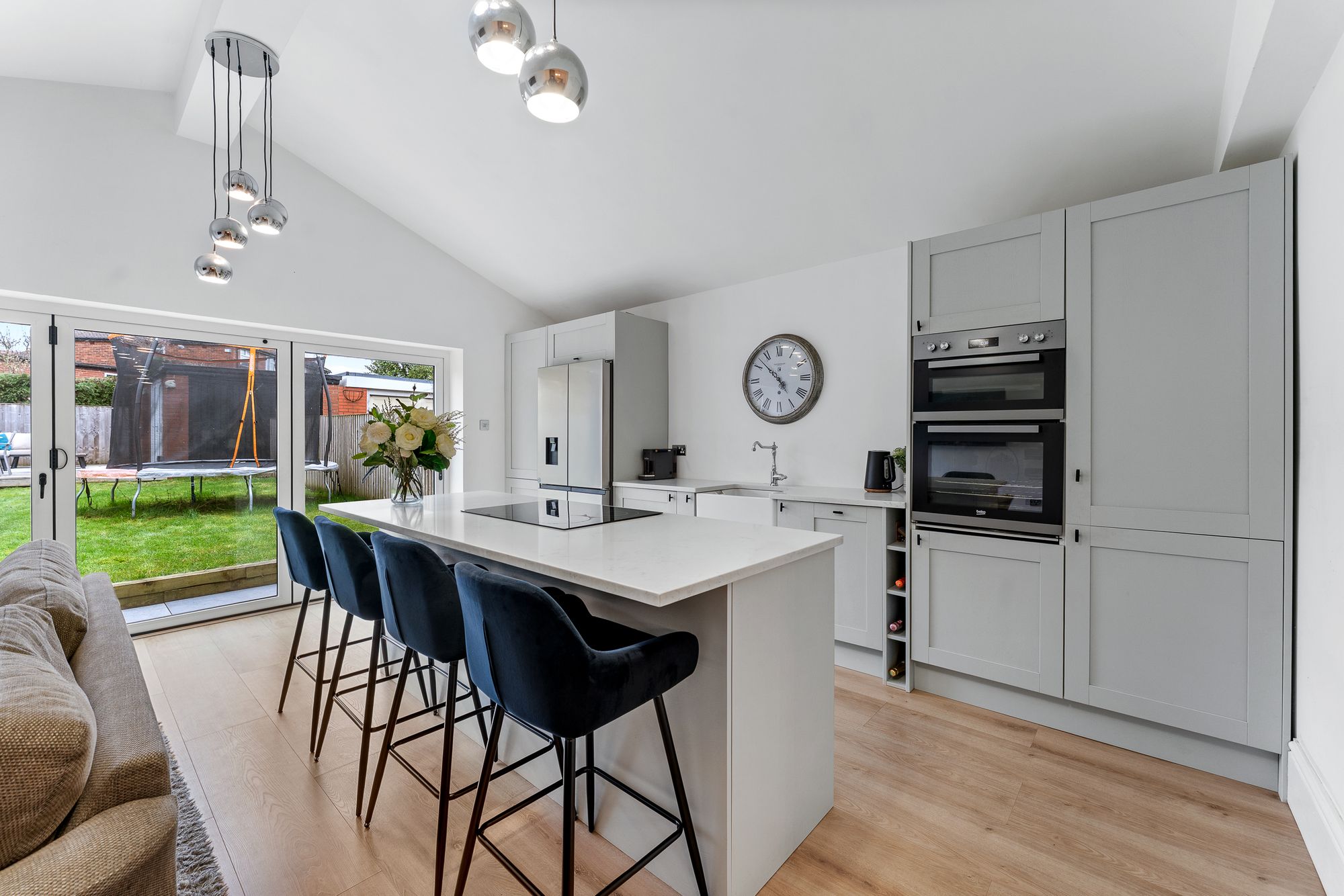 4 bed semi-detached house for sale in Bury & Bolton Road, Manchester 2