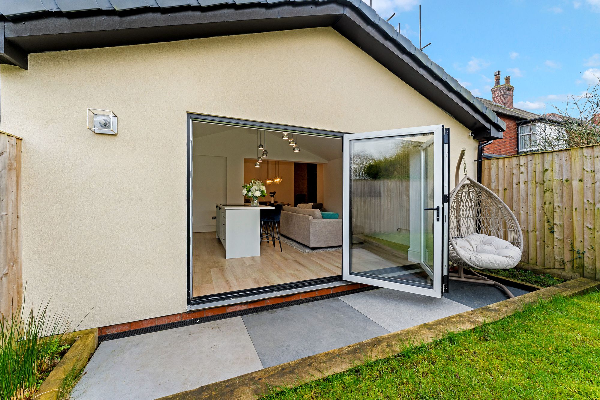 4 bed semi-detached house for sale in Bury & Bolton Road, Manchester  - Property Image 37